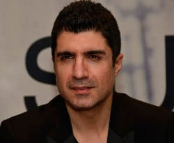 Özcan Deniz