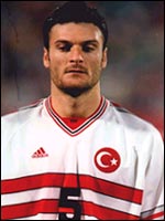 Alpay Özalan