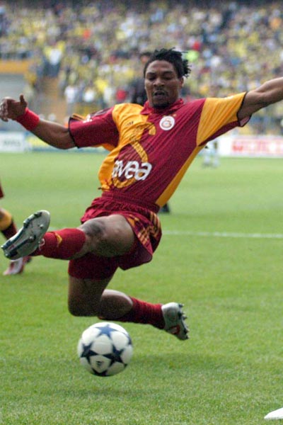 Rigobert Song